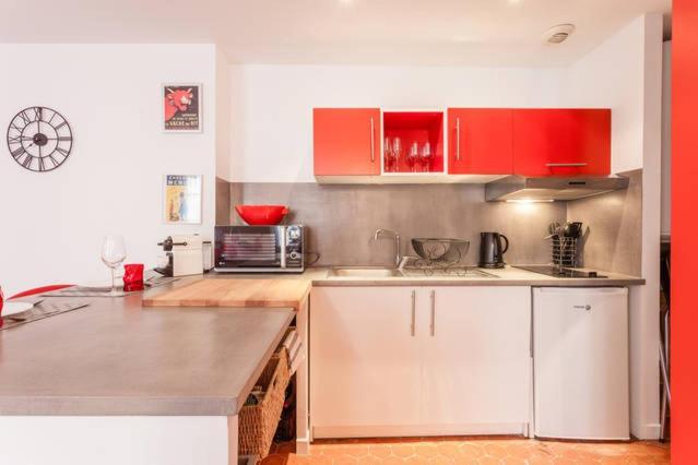 Apartamento L'Entrecasteaux Aix-en-Provence Exterior foto