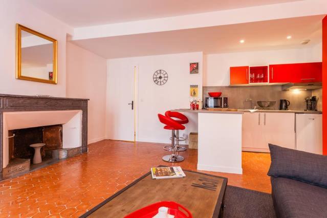 Apartamento L'Entrecasteaux Aix-en-Provence Exterior foto